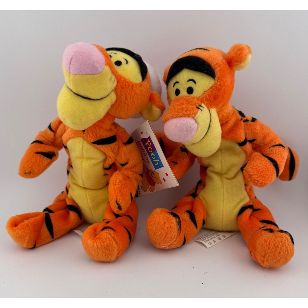 Vintage Mattel Pooh Holiday Tigger Plush Set 1993 Christmas‎ Santa Hat Tigger